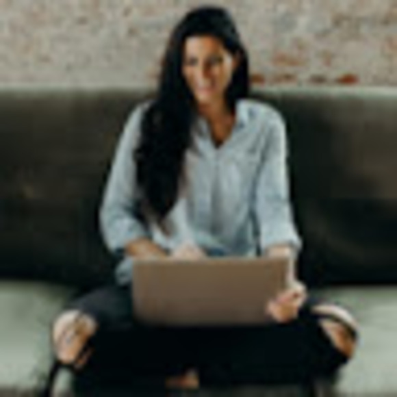 Meet your Posher, Heather - Picture 1 of 1